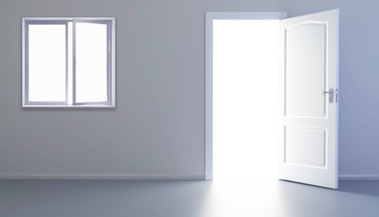 automatic door opening device